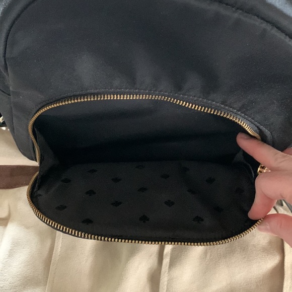 Like new condition Kate spade small/medium backpack - Picture 3 of 6